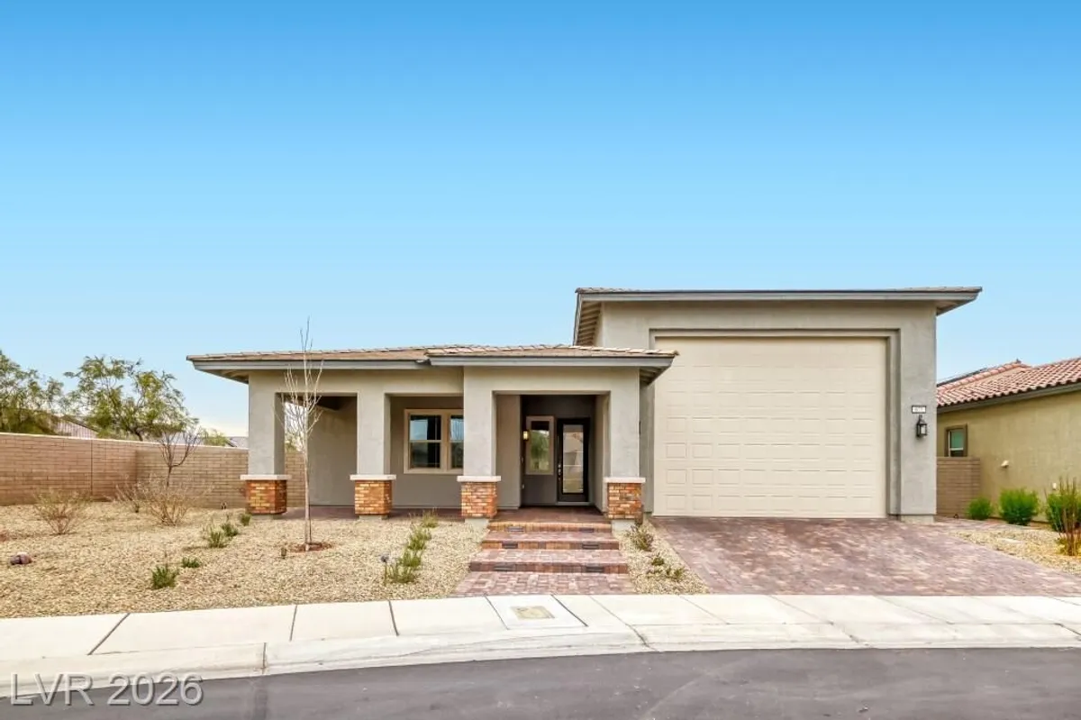 Property Slideshow image 1 of 55 | 677 gibbons grove st, Henderson, NV, 89011