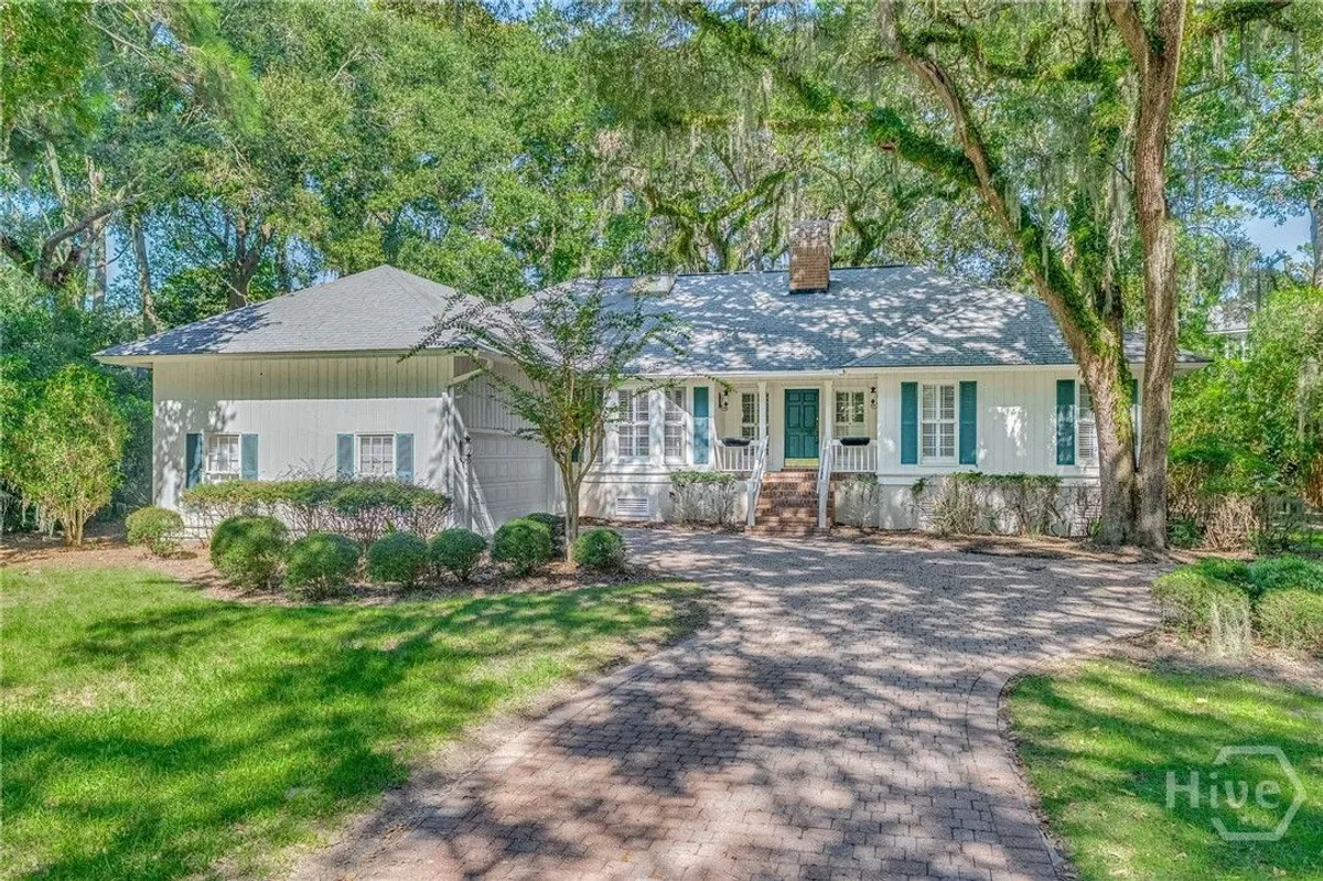 Property Slideshow image 1 of 23 | 5 sandy run ln, Savannah, GA, 31411
