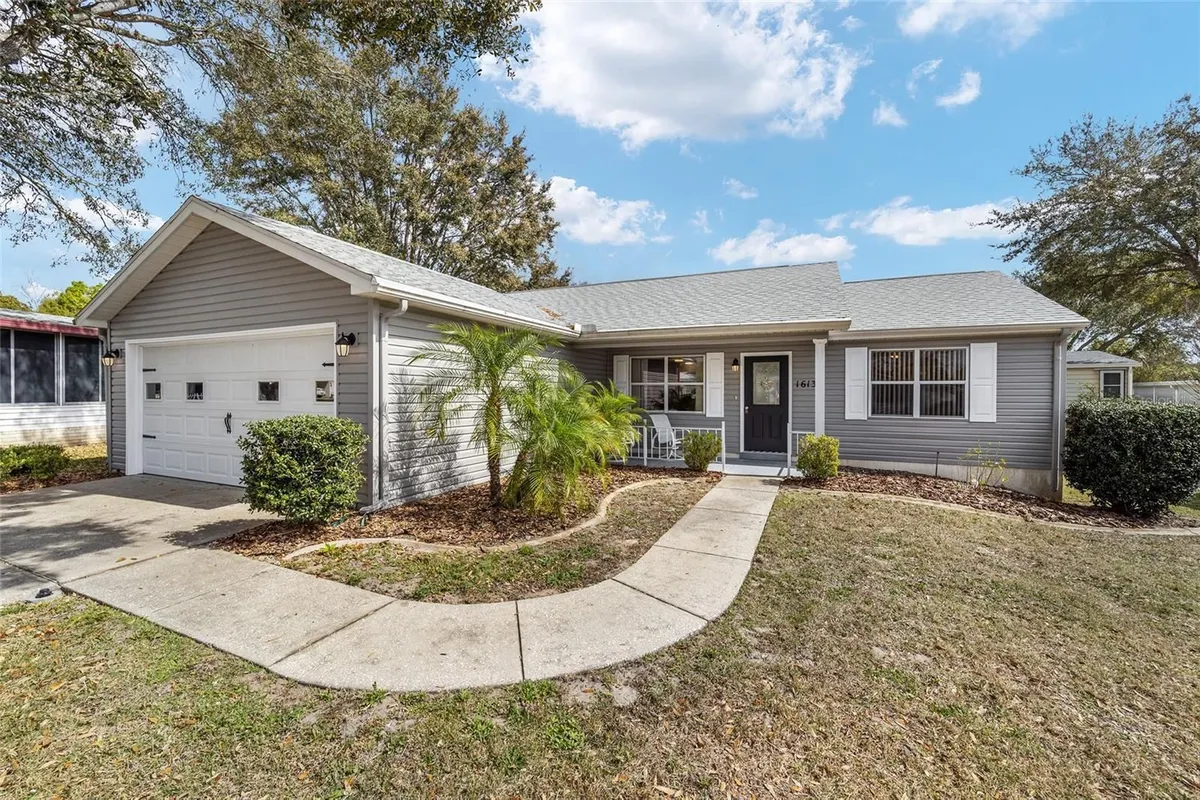 Property Slideshow image 1 of 52 | 1613 cherry hill rd, The Villages, FL, 32159