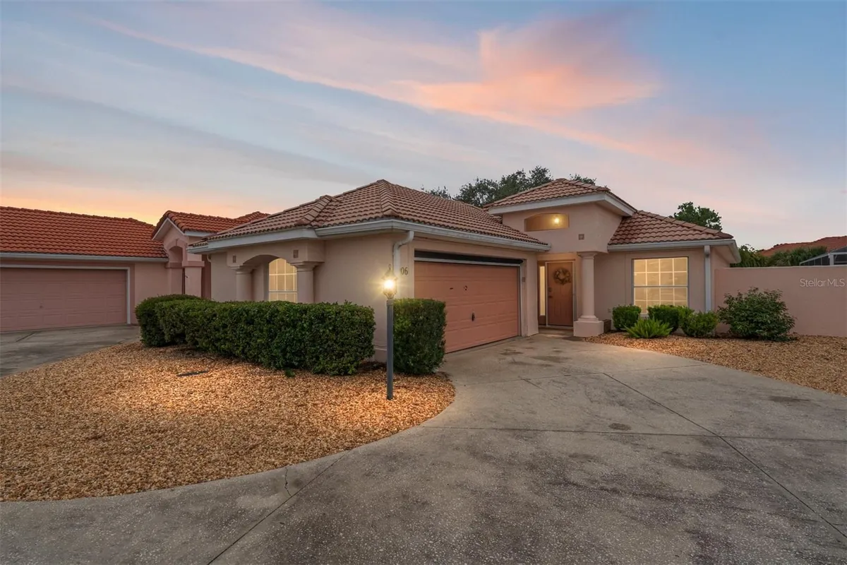 Property Slideshow image 1 of 65 | 906 santa anna ln, The Villages, FL, 32159