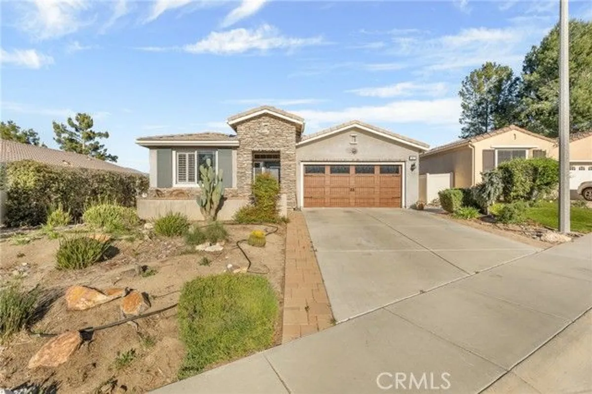 Property Slideshow image 1 of 44 | 312 pipe spgs, Beaumont, CA, 92223