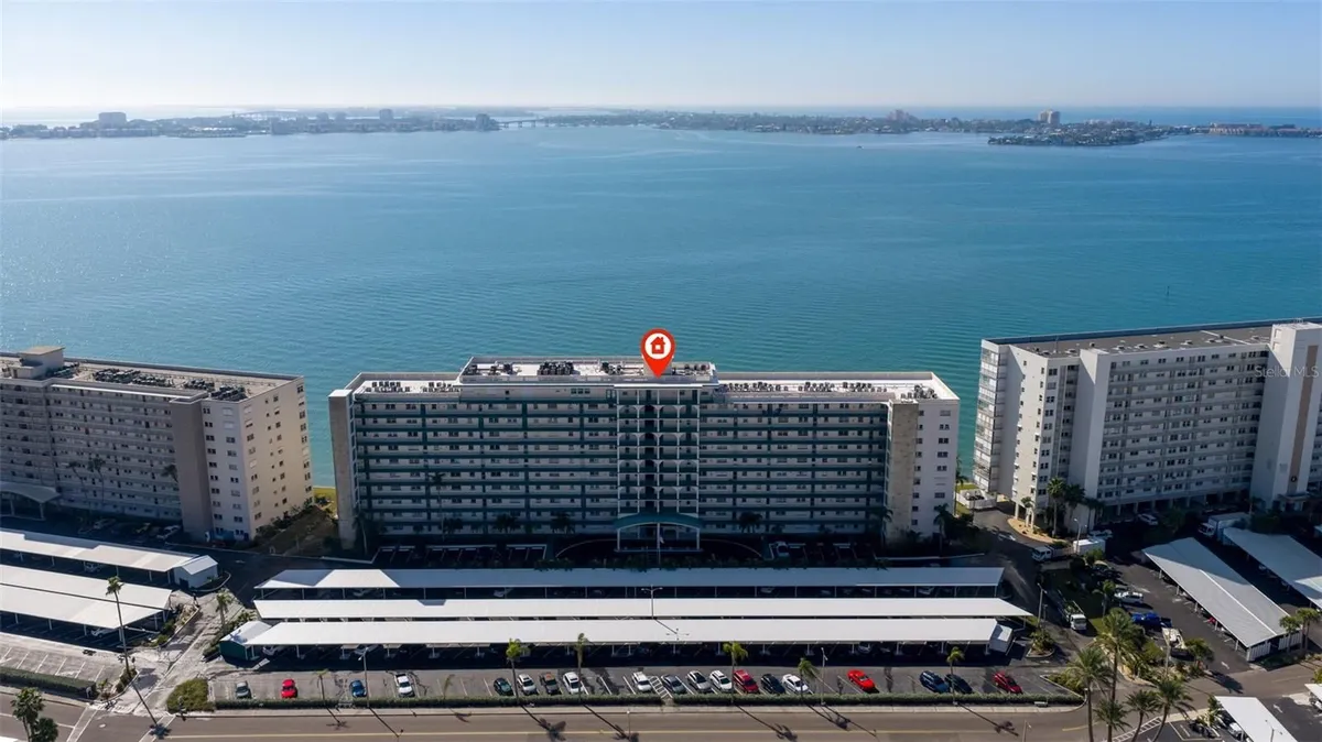 Property Slideshow image 1 of 89 | 6020 shore blvd s apt 1101, Gulfport, FL, 33707