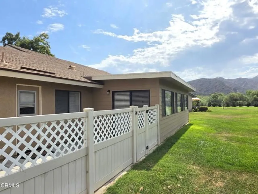 Property Slideshow image 1 of 59 | 44174 village 44 44, Camarillo, CA, 93012