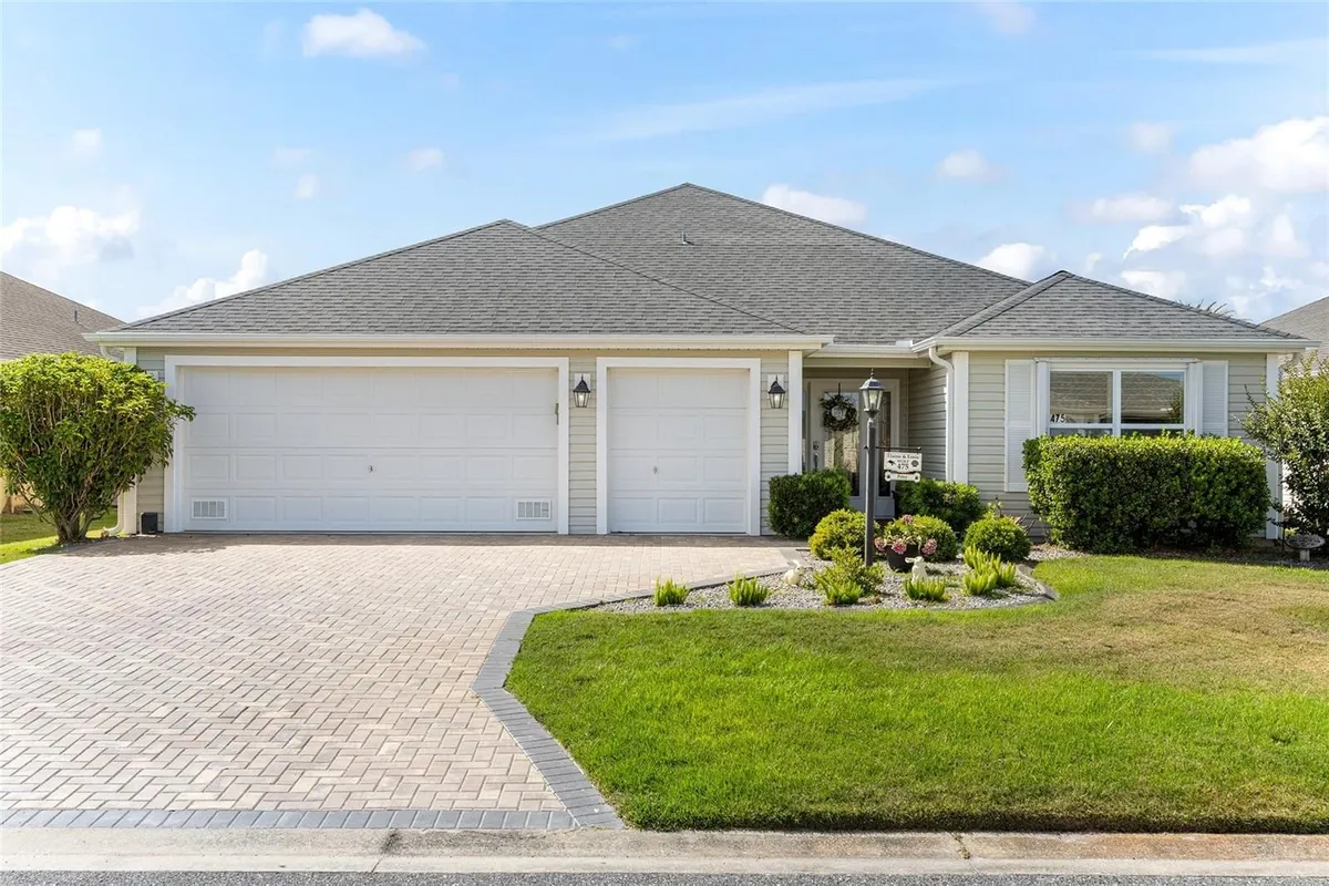 Property Slideshow image 1 of 37 | 475 island house path, The Villages, FL, 32163
