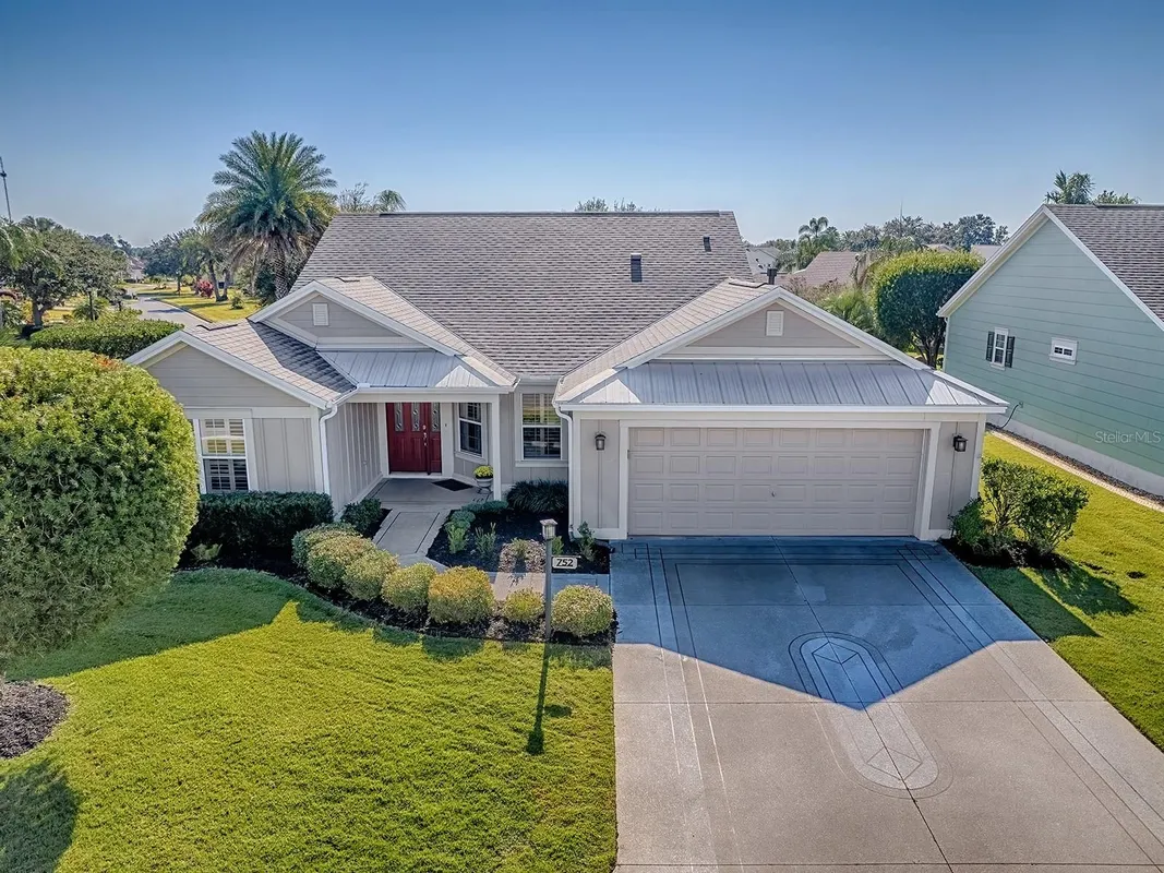 Property Slideshow image 1 of 43 | 752 harvey ln, The Villages, FL, 32162