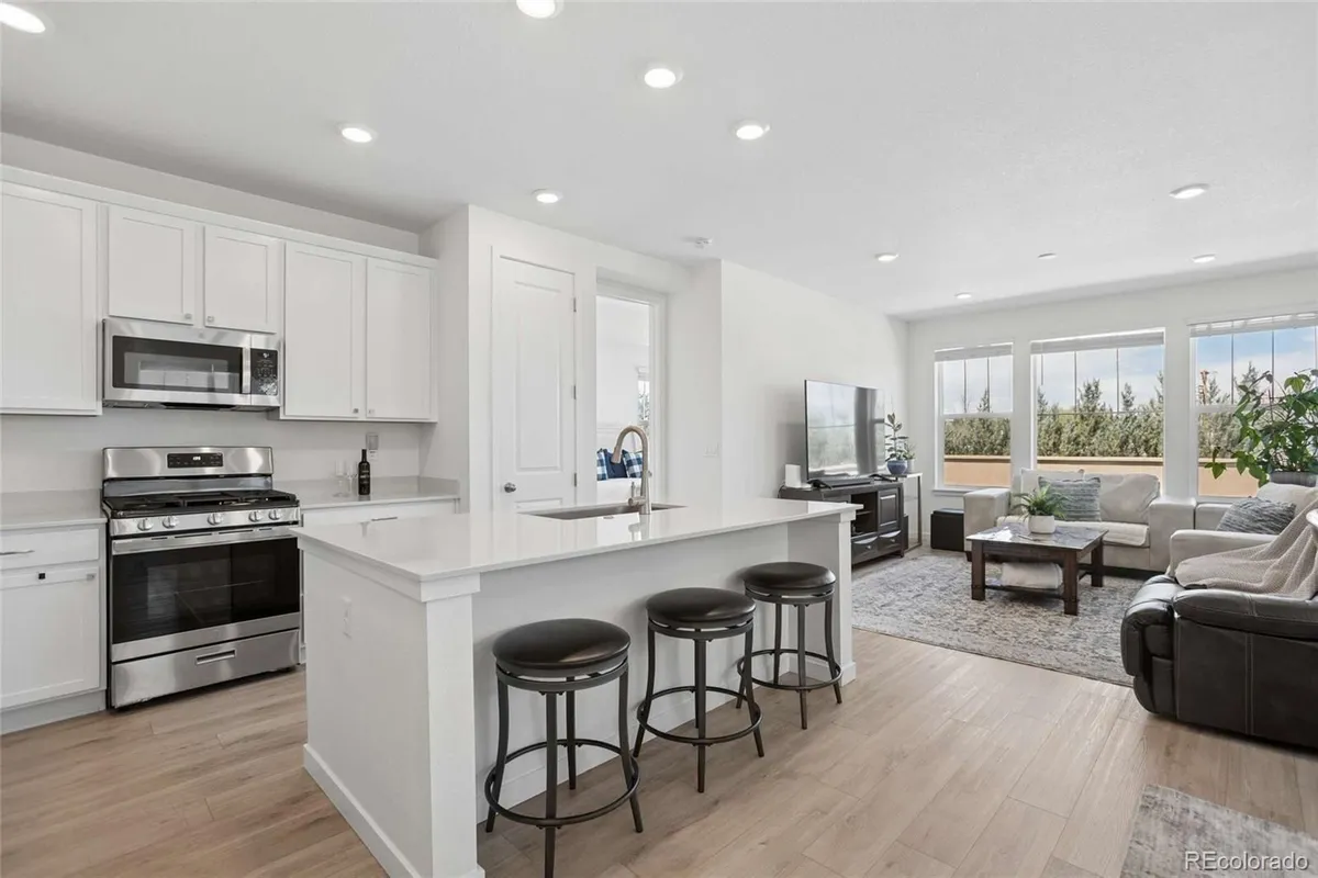 Property Slideshow image 1 of 50 | 15979 xanthia way, Thornton, CO, 80602