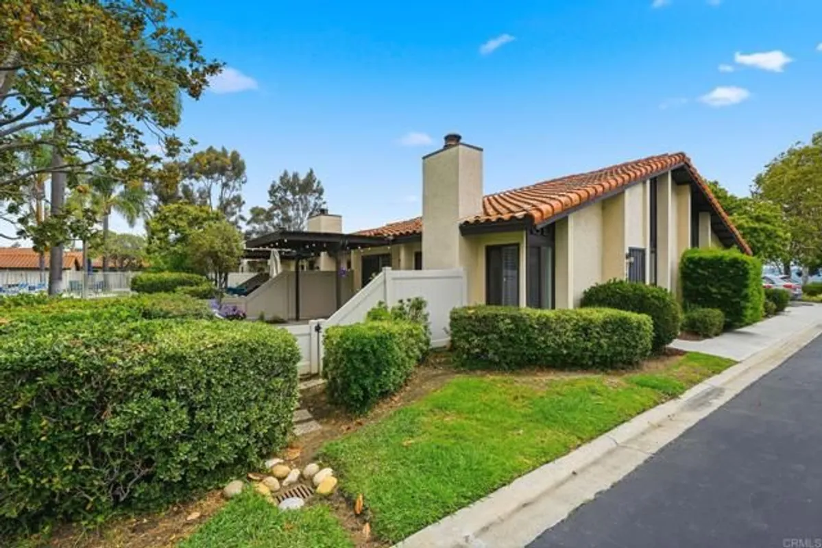 Property Slideshow image 1 of 53 | 2168 valleydale ln, Encinitas, CA, 92024