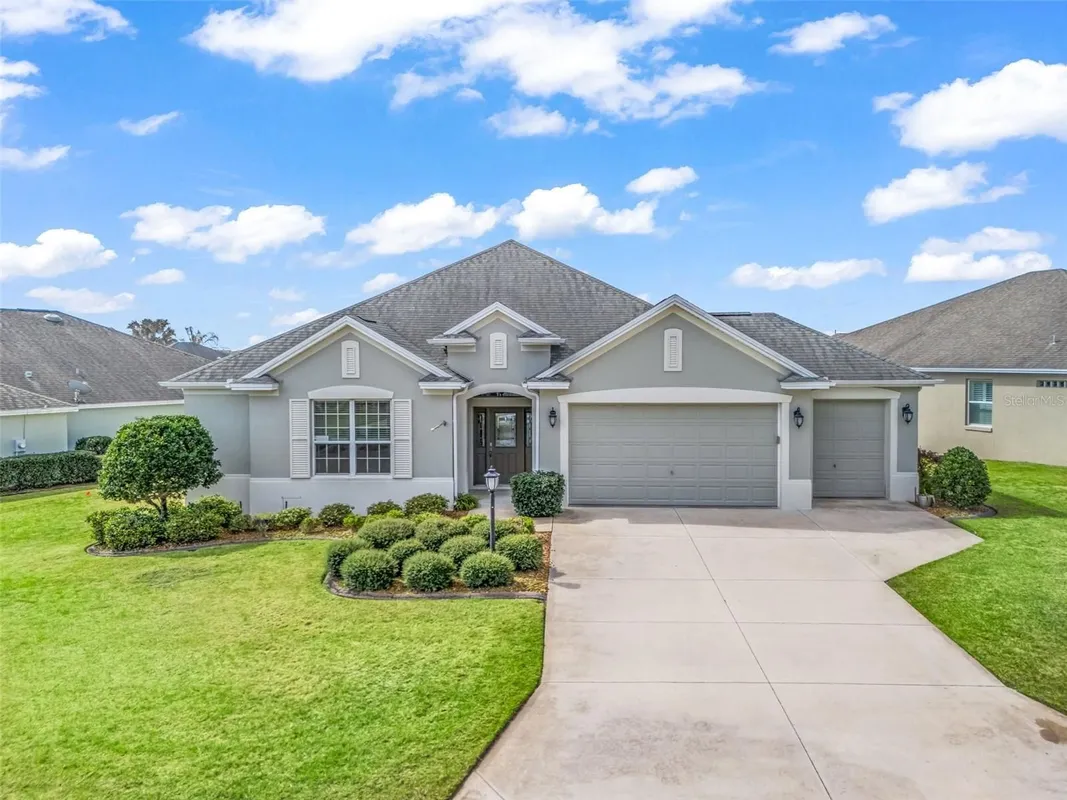 Property Slideshow image 1 of 53 | 2576 jupiter way, The Villages, FL, 32163