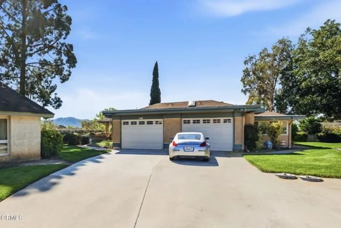 Property Slideshow image 1 of 21 | 5211 village 5 5, Camarillo, CA, 93012
