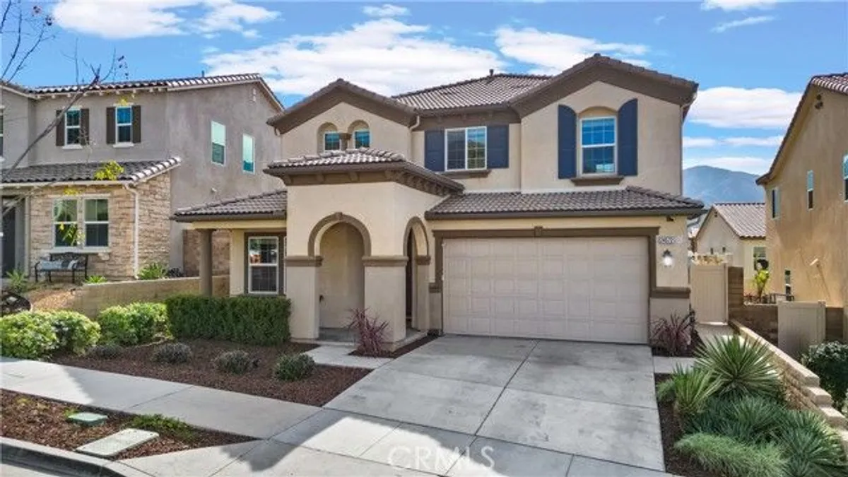 Property Slideshow image 1 of 39 | 24572 acadia dr, Corona, CA, 92883