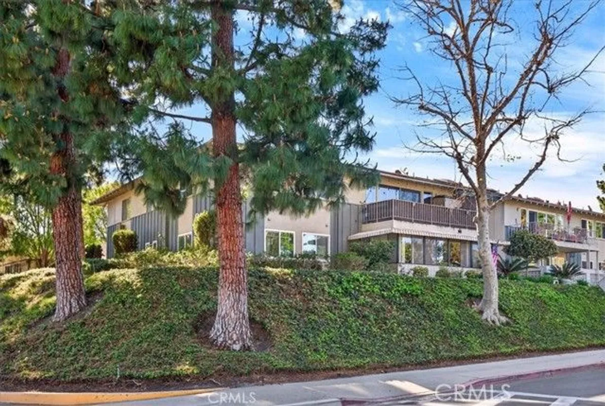 Property Slideshow image 1 of 31 | 46 calle aragon t, Laguna Woods, CA, 92637