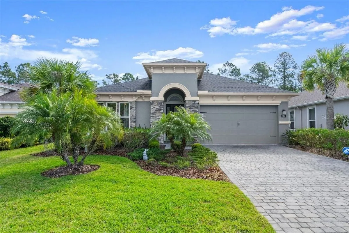 Property Slideshow image 1 of 67 | 827 creekwood dr, Ormond Beach, FL, 32174