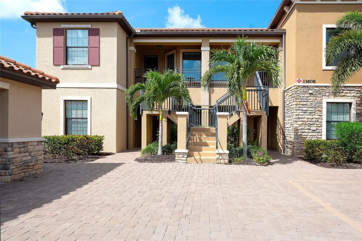 Property Slideshow image 1 of 53 | 13608 messina loop 202, Bradenton, FL, 34211