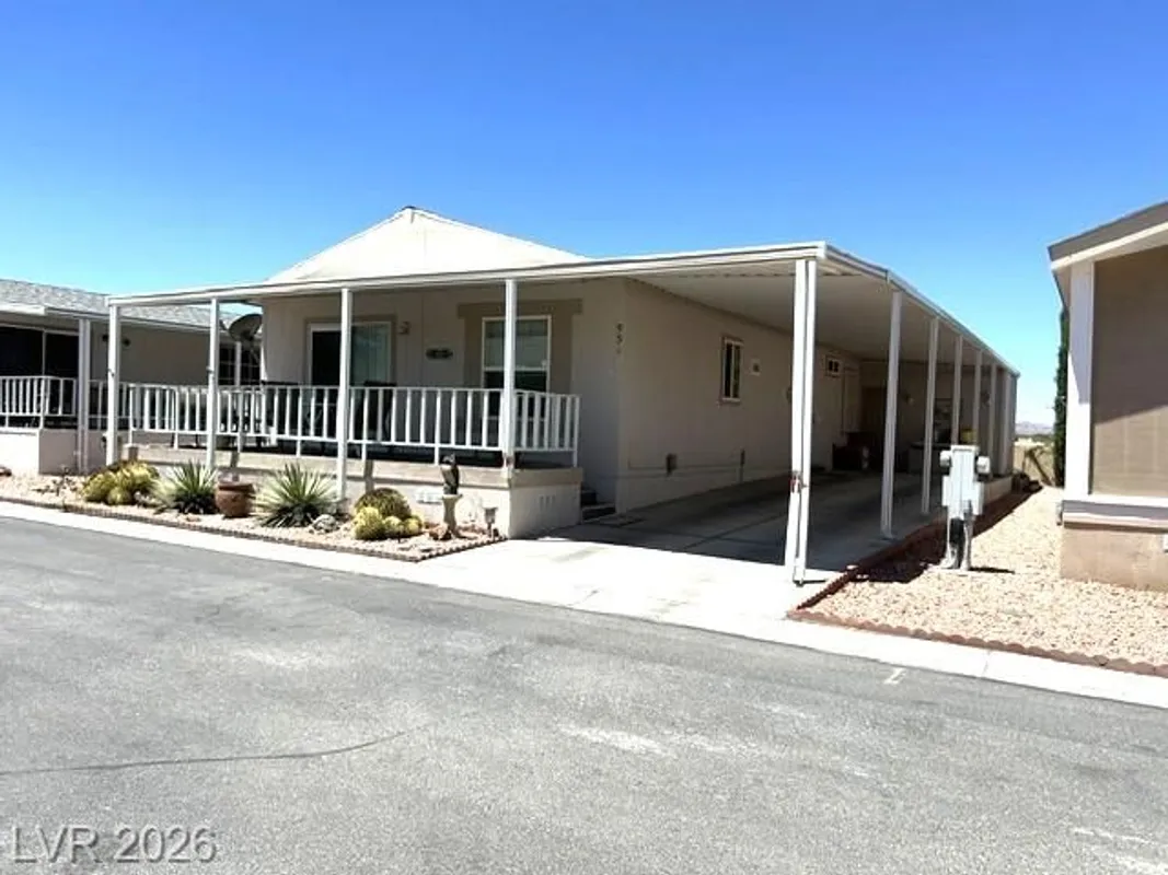 Property Slideshow image 1 of 52 | 531 montecito dr, Pahrump, NV, 89048