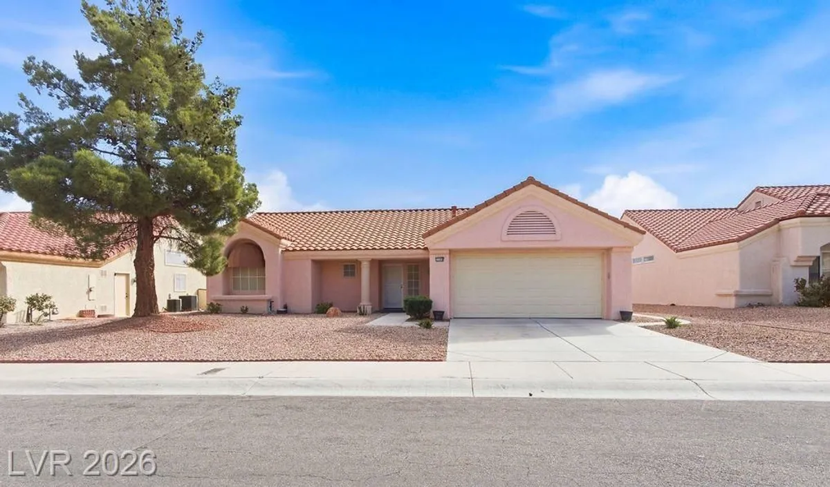 Property Slideshow image 1 of 24 | 2508 desert butte dr, Las Vegas, NV, 89134