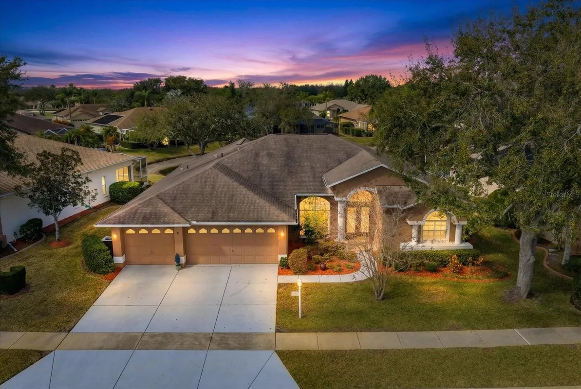 Property Slideshow image 1 of 76 | 1237 rambling vine ct, Trinity, FL, 34655