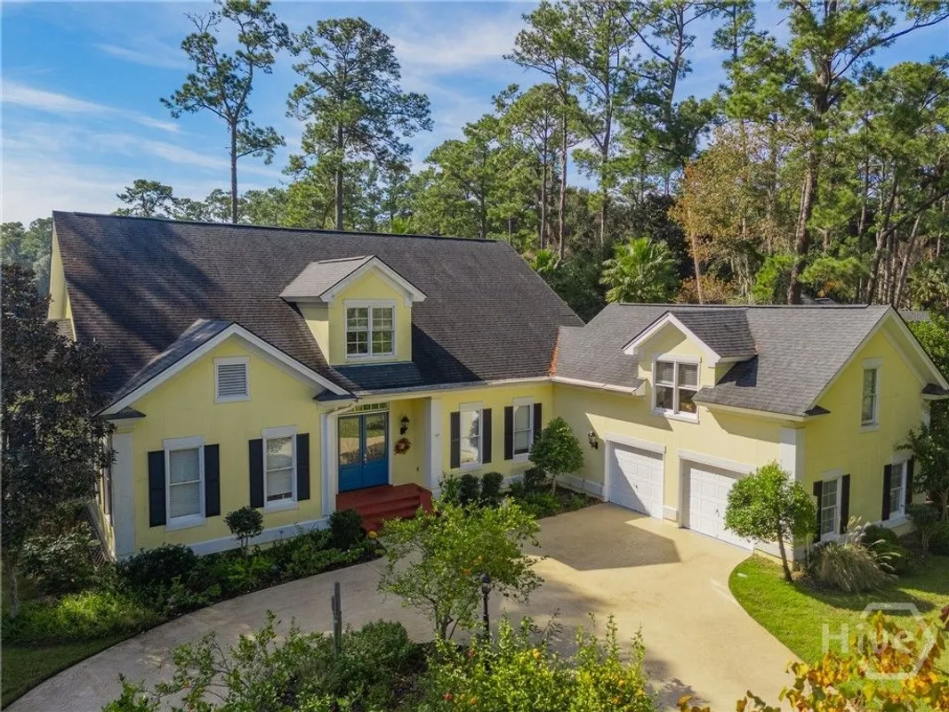 Property Slideshow image 1 of 47 | 2 cannon ln, Savannah, GA, 31411