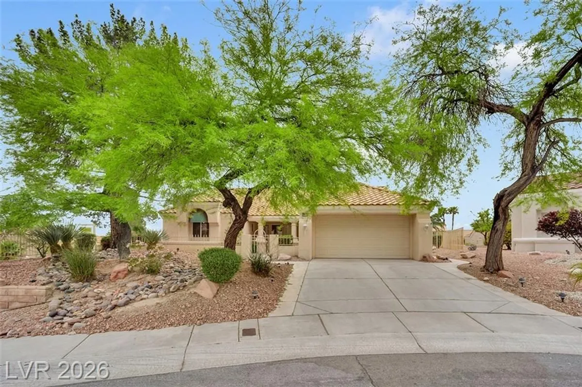 Property Slideshow image 1 of 42 | 9913 arbuckle dr, Las Vegas, NV, 89134