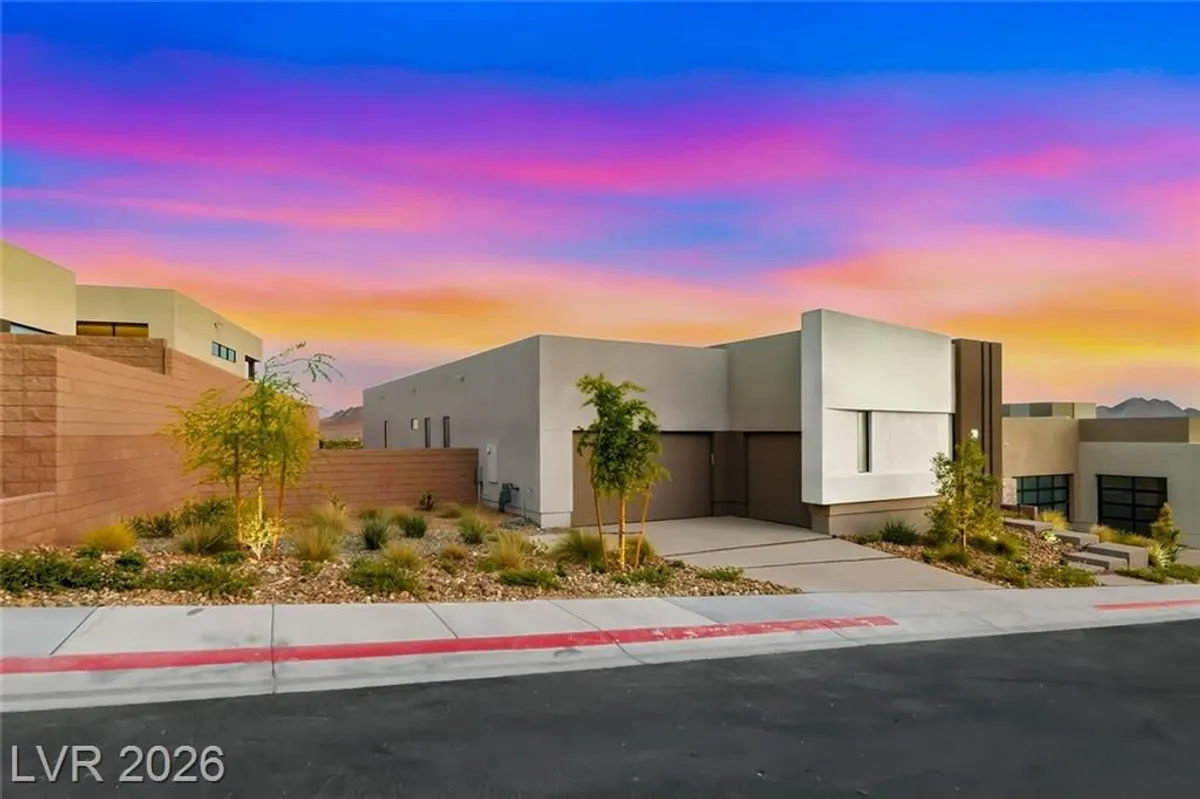 Property Slideshow image 1 of 55 | 30 sand star ln, Henderson, NV, 89011