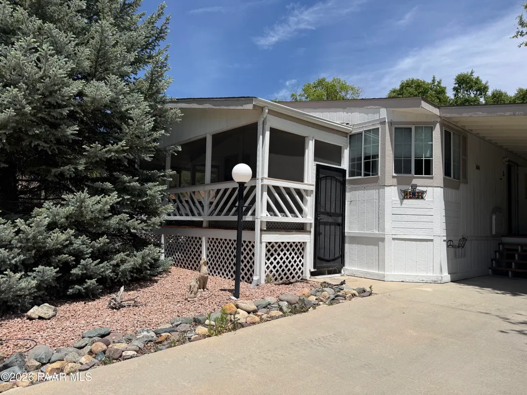 Property Slideshow image 1 of 10 | 1967 e mountain dells dr, Prescott, AZ, 86301
