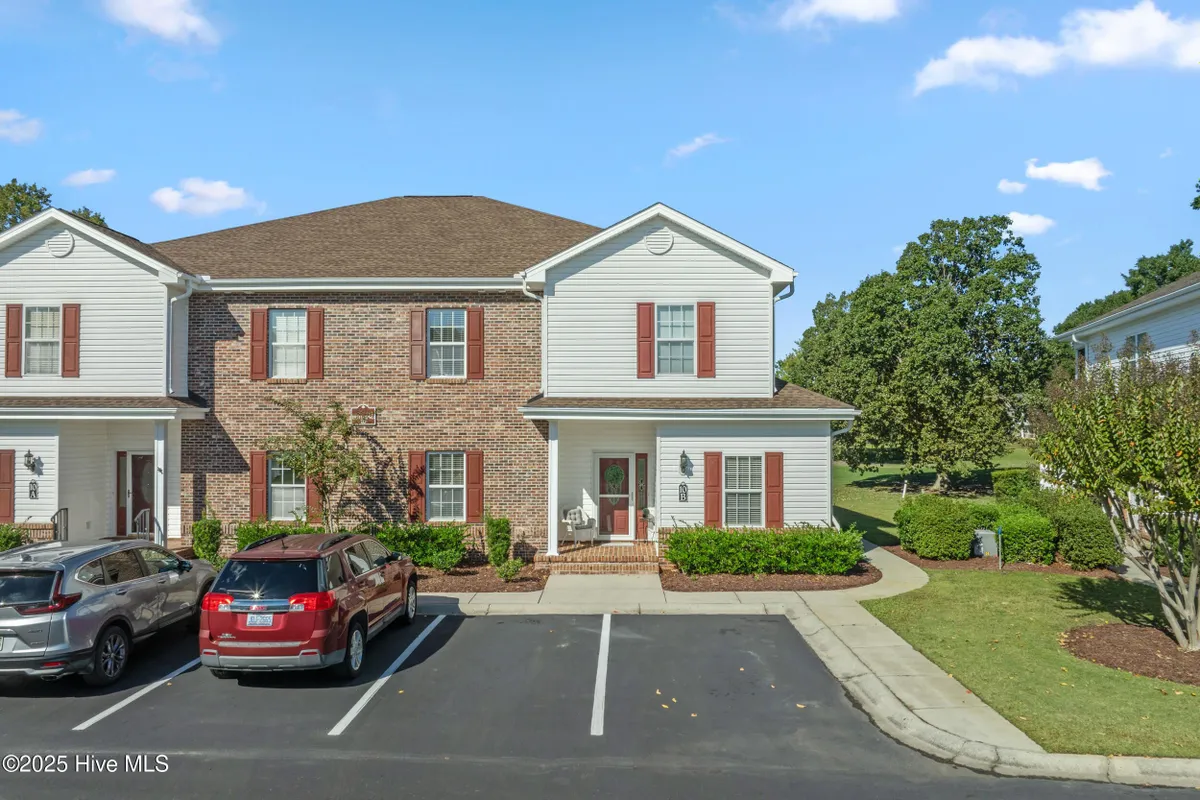 Property Slideshow image 1 of 44 | 8855 radcliff dr 10b, Calabash, NC, 28467