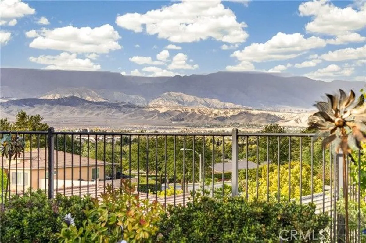 Property Slideshow image 1 of 61 | 370 irvine park, Beaumont, CA, 92223