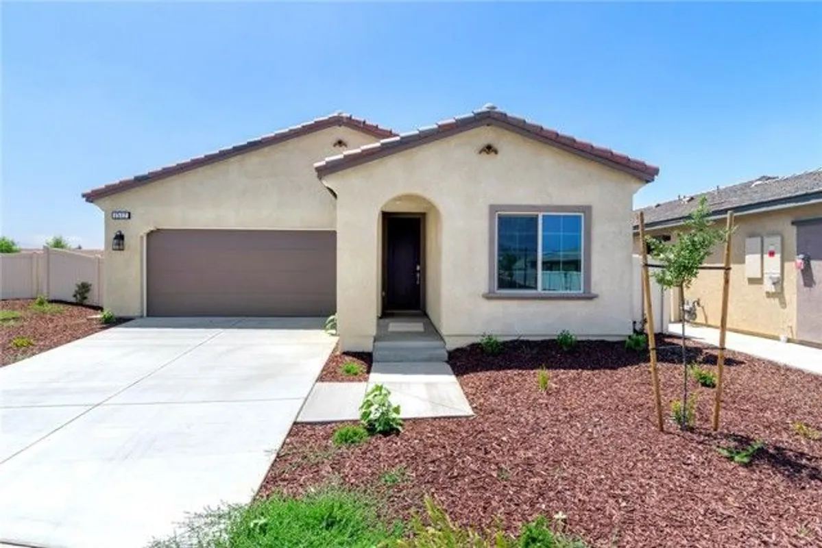 Property Slideshow image 1 of 26 | 1517 willowhaven ln, Beaumont, CA, 92223