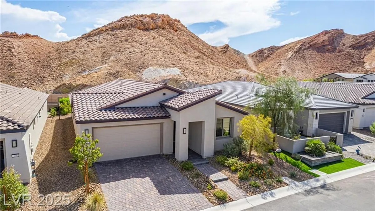 Property Slideshow image 1 of 58 | 29 mirage view dr, Henderson, NV, 89011