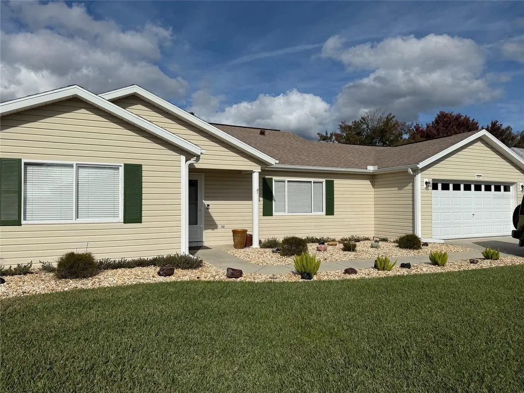 Property Slideshow image 1 of 19 | 9685 se 136th pl, Summerfield, FL, 34491