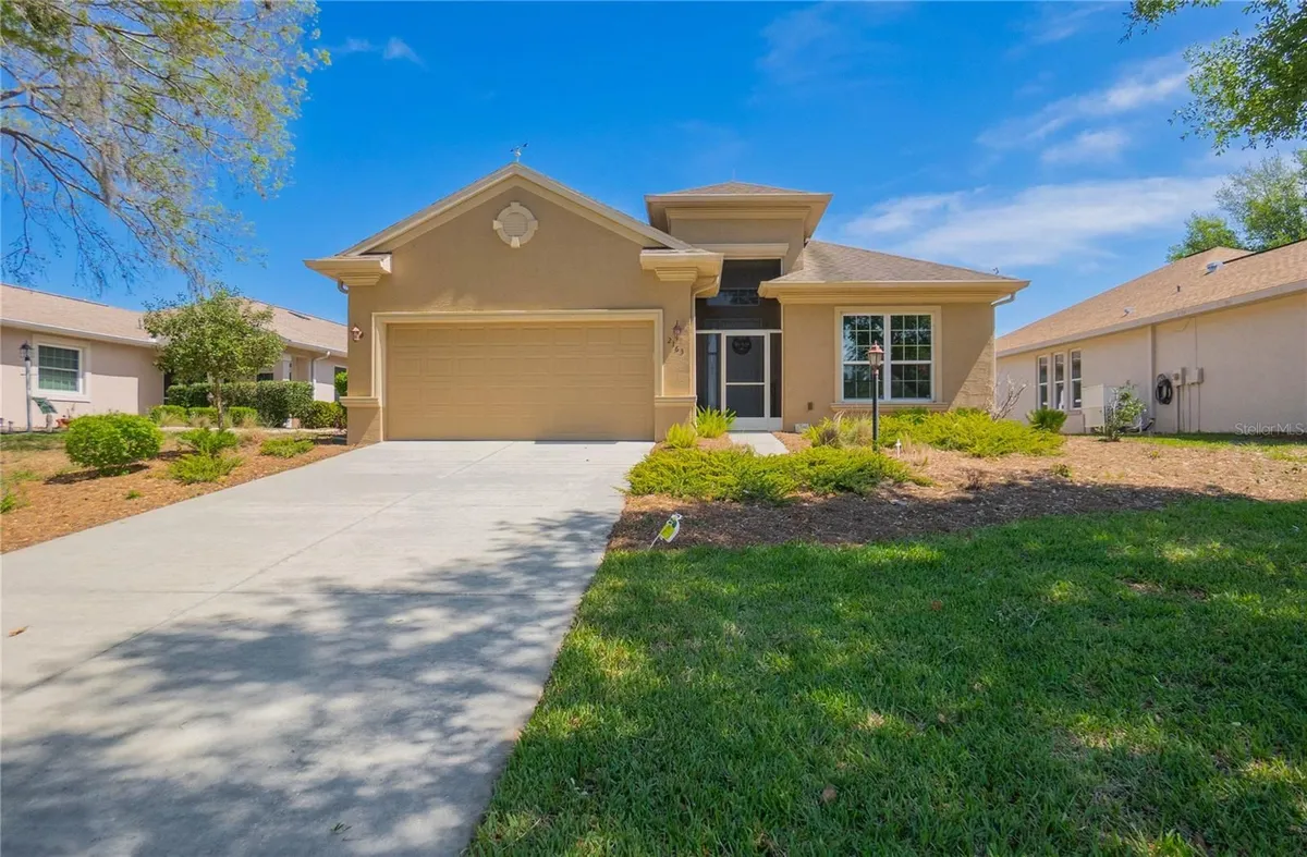 Property Slideshow image 1 of 50 | 2163 n brentwood cir, Lecanto, FL, 34461