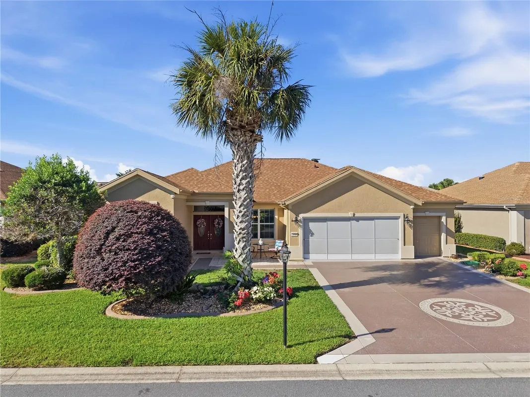 Property Slideshow image 1 of 39 | 11735 se 91st cir, Summerfield, FL, 34491