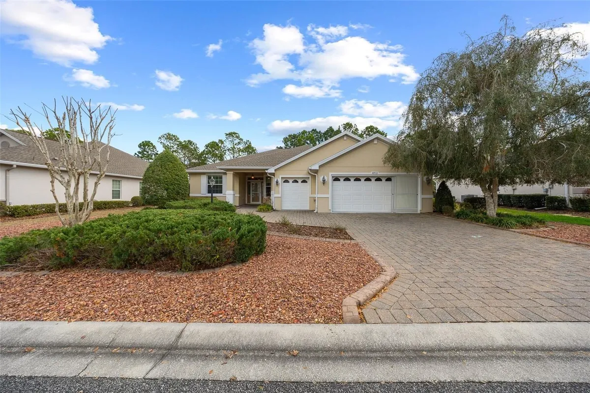 Property Slideshow image 1 of 18 | 8713 sw 83rd court rd, Ocala, FL, 34481