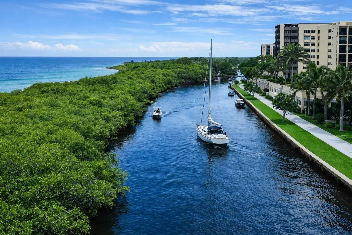 Property Slideshow image 1 of 55 | 3329 sunset key cir 203, Punta Gorda, FL, 33955
