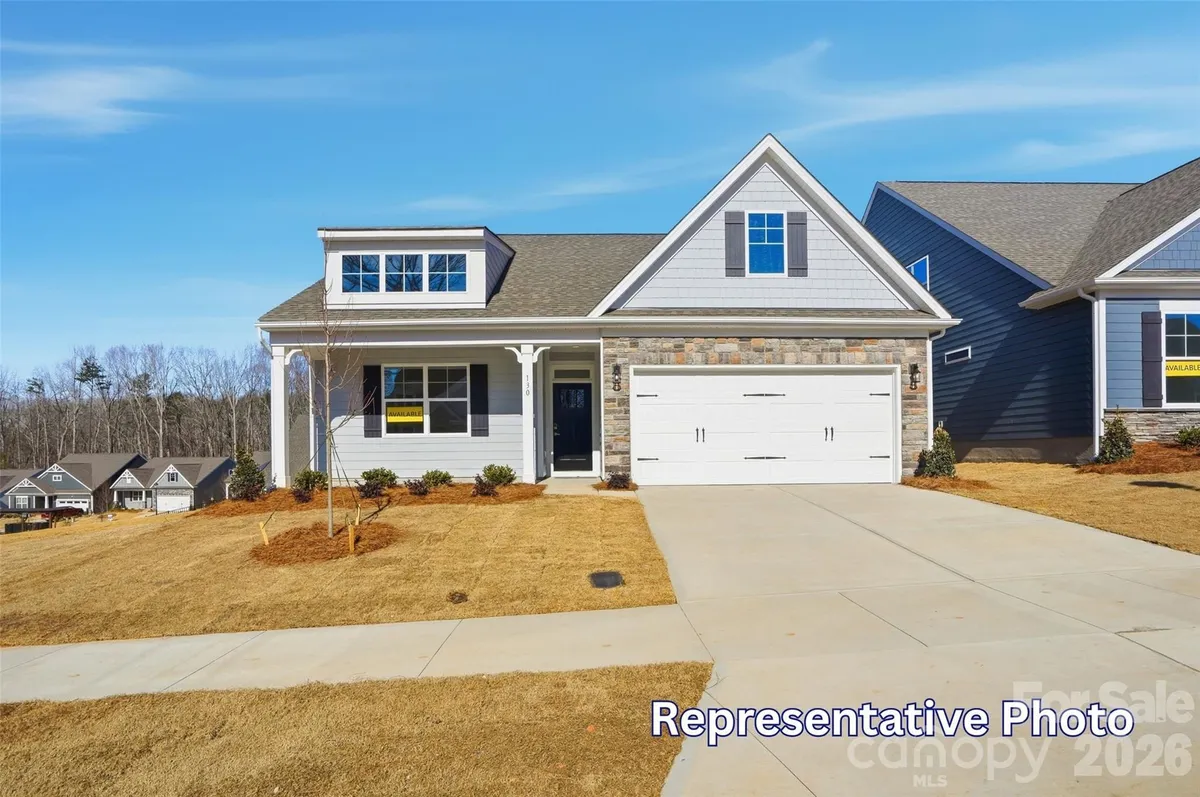 Property Slideshow image 1 of 48 | 8414 acadia pkwy, Sherrills Ford, NC, 28673