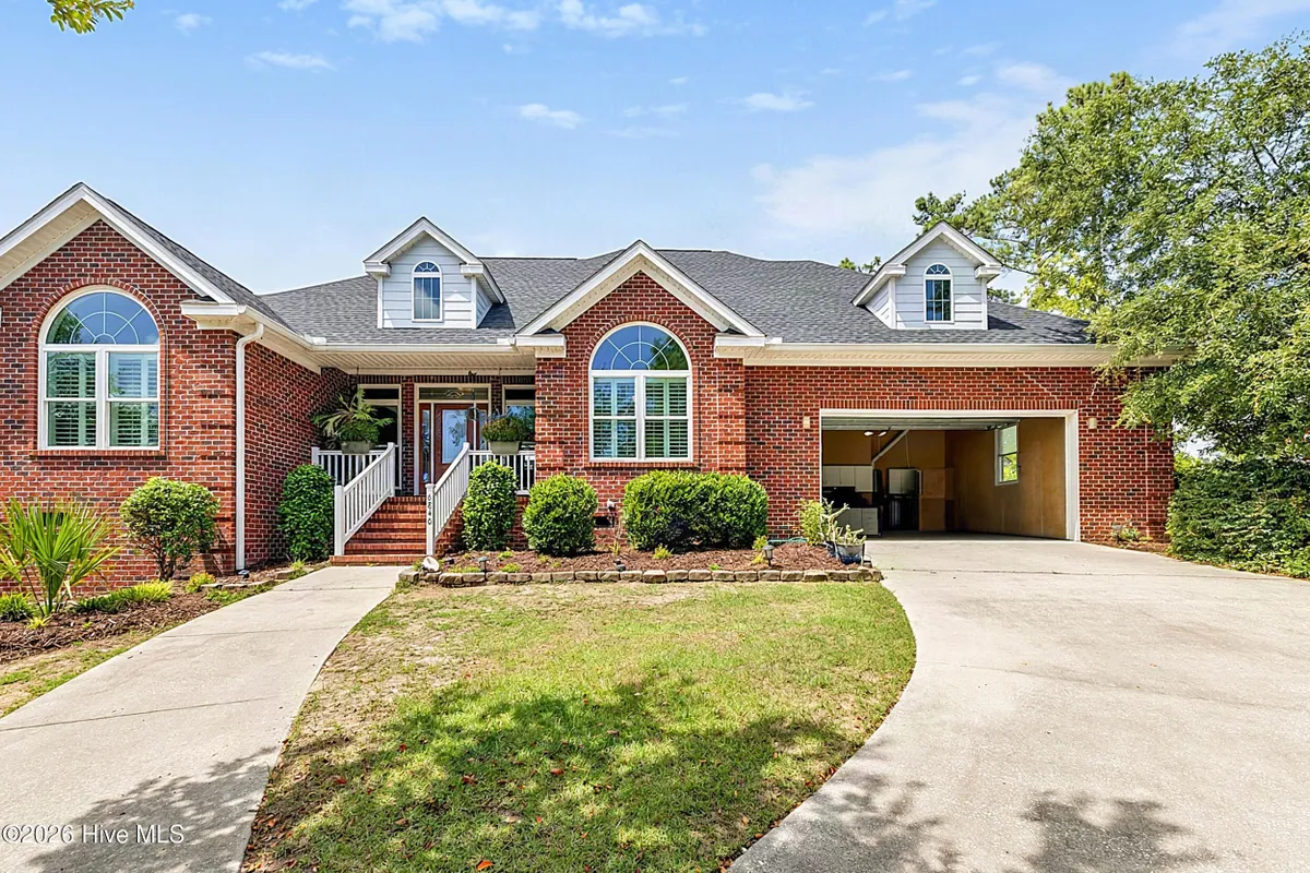 Property Slideshow image 1 of 53 | 6840 weeping willow pl, Ocean Isle Beach, NC, 28469