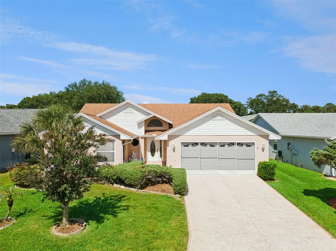 Property Slideshow image 1 of 59 | 6232 egret dr, Lakeland, FL, 33809