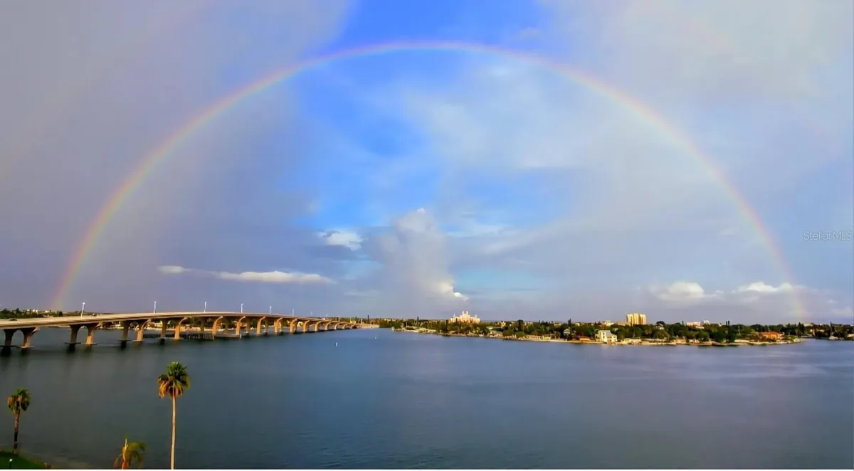 Property Slideshow image 1 of 31 | 6265 sun blvd 806, St Petersburg, FL, 33715
