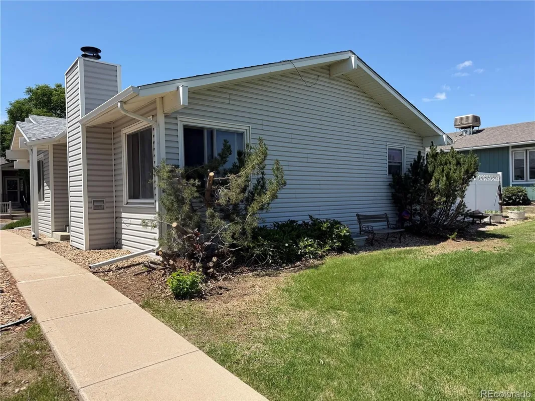 Property Slideshow image 1 of 16 | 55 carla way, Broomfield, CO, 80020