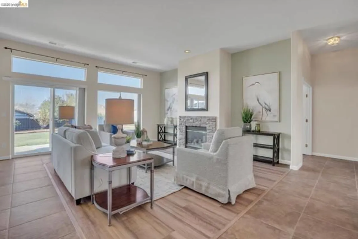 Property Slideshow image 1 of 45 | 138 cedar ridge ct, Rio Vista, CA, 94571