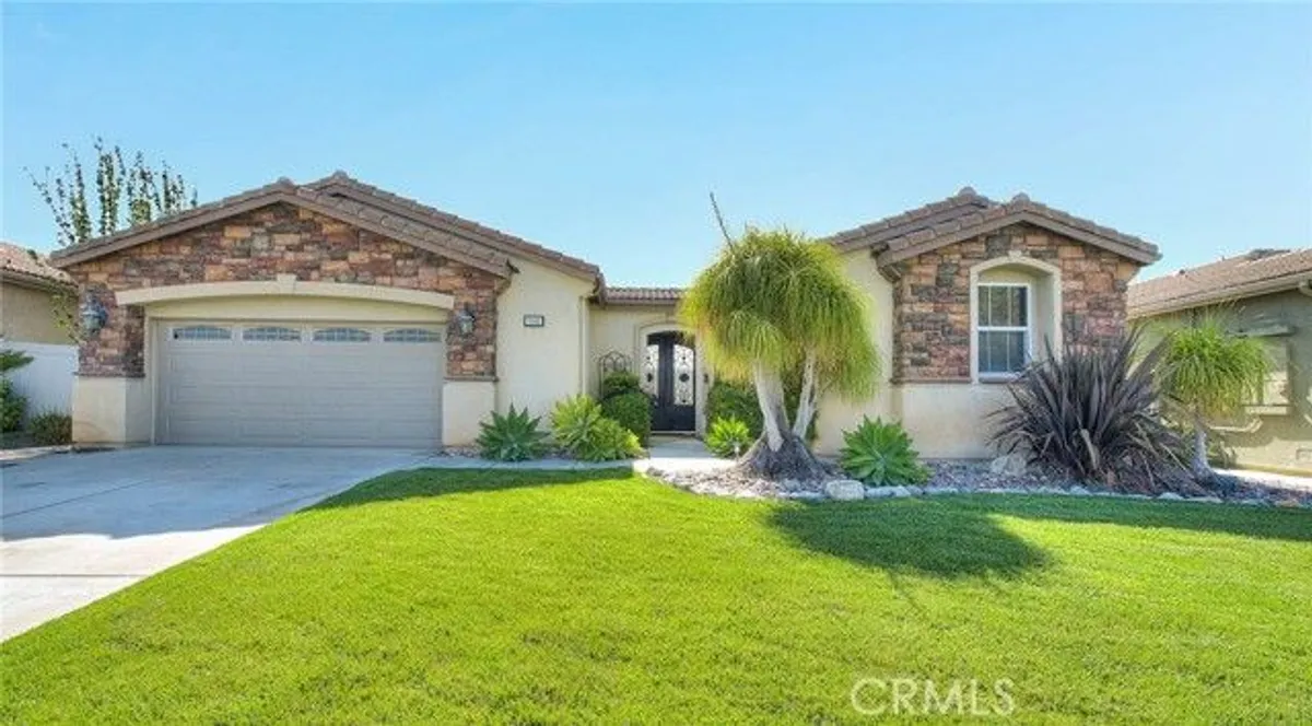 Property Slideshow image 1 of 75 | 381 mesa verde park, Beaumont, CA, 92223