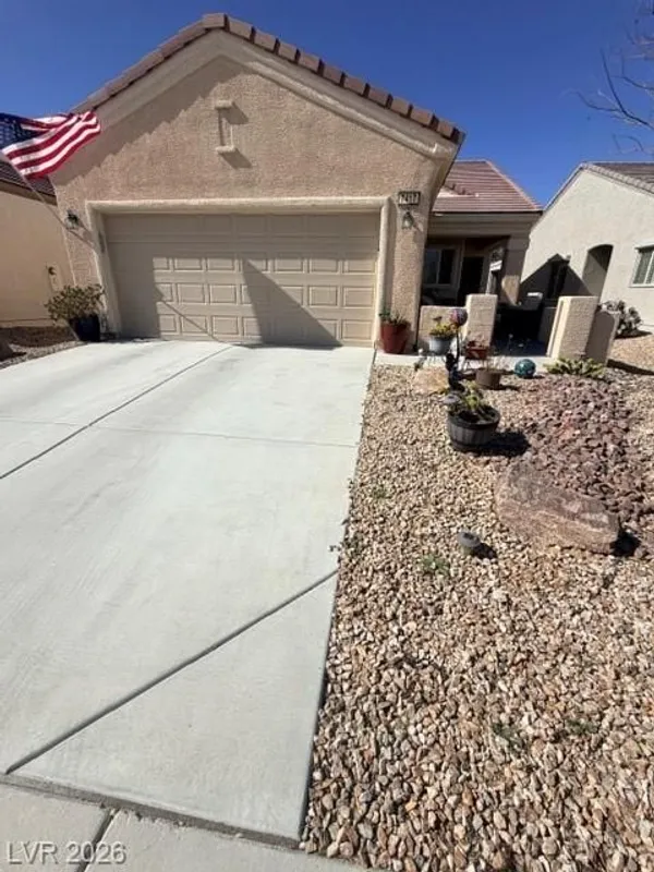 Property Slideshow image 1 of 9 | 7417 petrel st, North Las Vegas, NV, 89084
