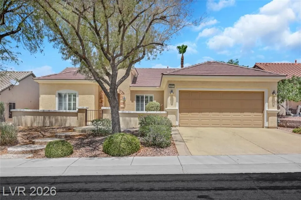 Property Slideshow image 1 of 41 | 2256 laurel heights ln, Henderson, NV, 89052