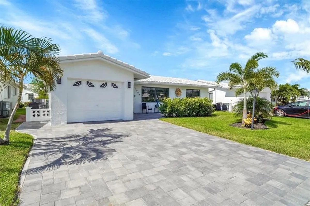 Property Slideshow image 1 of 31 | 1904 sw 17th ave, Boynton Beach, FL, 33426