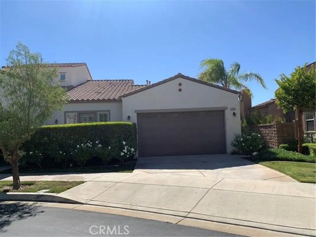 Property Slideshow image 1 of 32 | 23741 spruce meadow ct, Valencia, CA, 91354