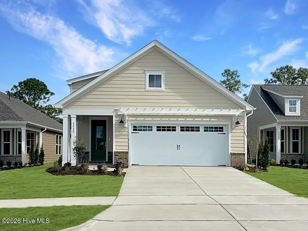 Property Slideshow image 1 of 4 | 5932 moonshell loop, Wilmington, NC, 28412
