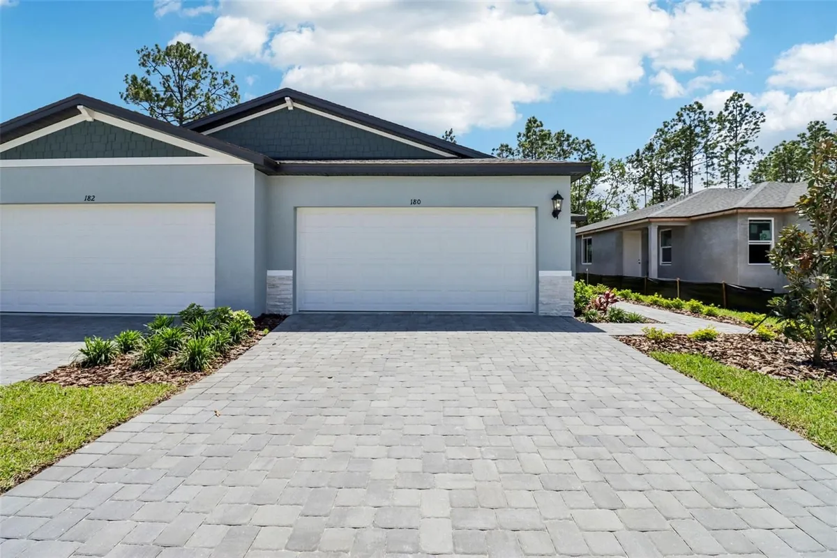 Property Slideshow image 1 of 30 | 180 parkhaven dr, Ormond Beach, FL, 32174