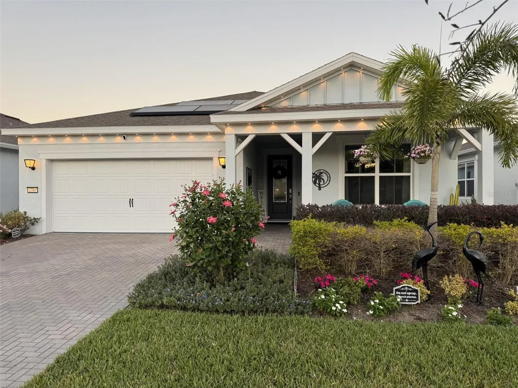Property Slideshow image 1 of 37 | 2707 river creek ln, St Cloud, FL, 34769