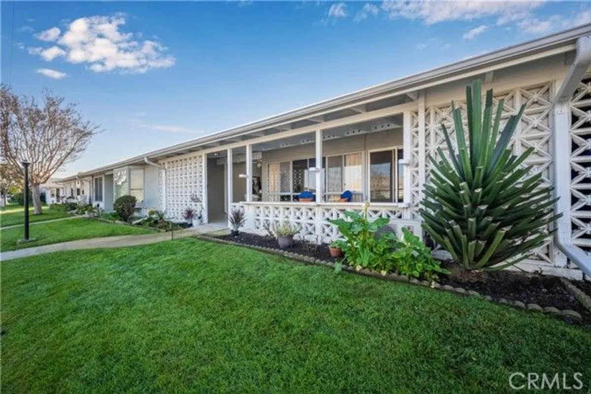 Property Slideshow image 1 of 58 | 1502 golden rain rd apt 46j, Seal Beach, CA, 90740