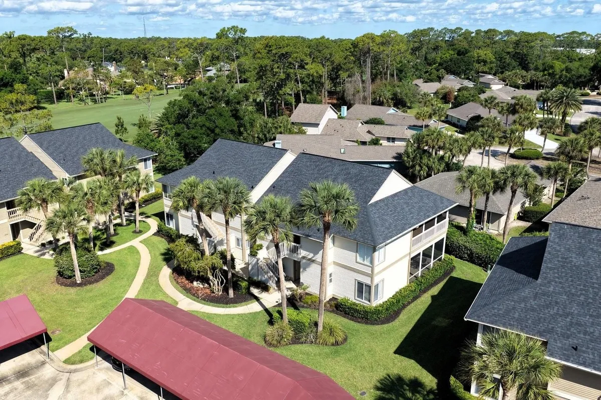 Property Slideshow image 1 of 27 | 40 magnolia dr s., Ormond Beach, FL, 32174