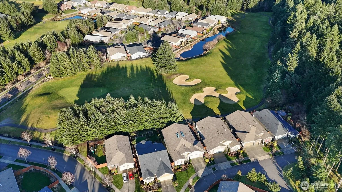 Property Slideshow image 1 of 40 | 8520 shaw ln, Lacey, WA, 98516